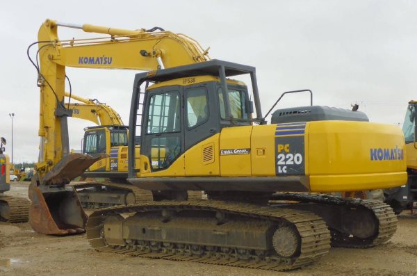 2004 Komatsu PC220 LC-7 SOLD